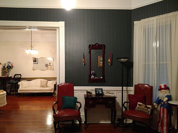 4th image of 436 N Adams St