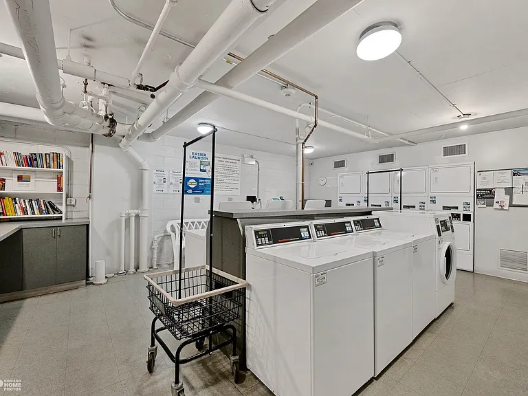 33 E Cedar St #3H — Photo 19