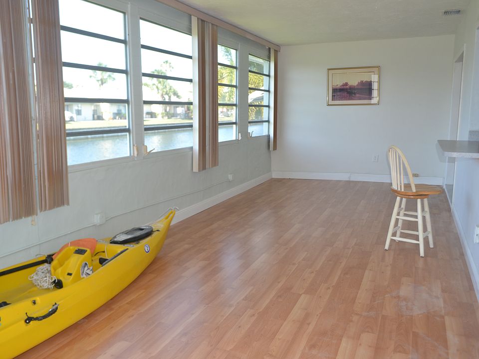 1st image of 8515 NW 59th Pl