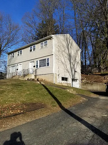 5 Topstone Dr Photo 1