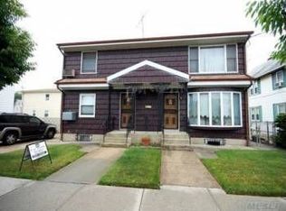 13817 250th St, Rosedale, NY 11422