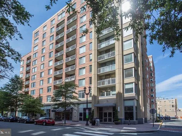 1020 N Highland St Unit 212, Arlington, VA 22201