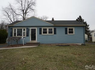 122 2nd St, Middlesex, NJ 08846