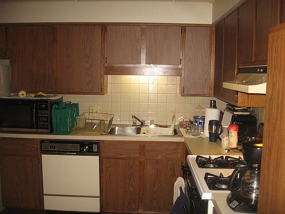 5th image of 7110 W Cullom Ave Unit 108