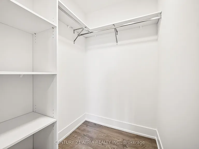 858 Dupont St #532 — Photo 29
