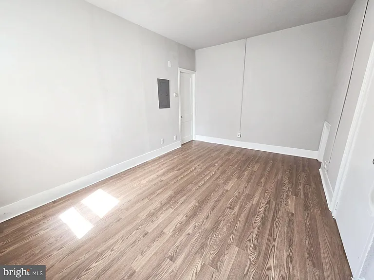 5717 N Park Ave #REAR — Photo 7