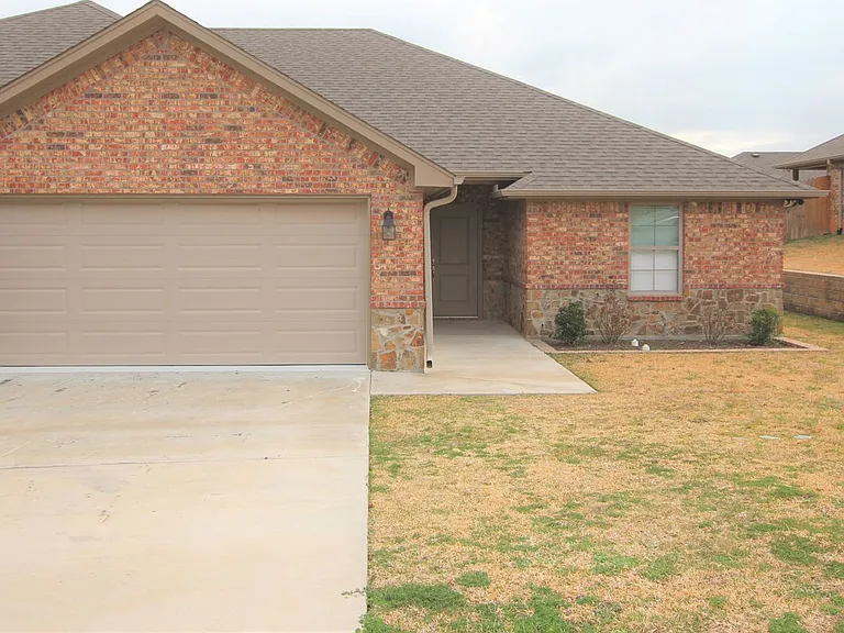 5912 Villa Rosa Way — Photo 2