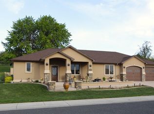 3977 Ridgewater Dr, Lewiston, ID 83501