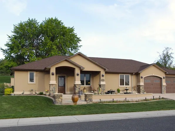 3977 Ridgewater Dr, Lewiston, ID 83501