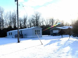 120 Mona Rd, Caro, MI 48723