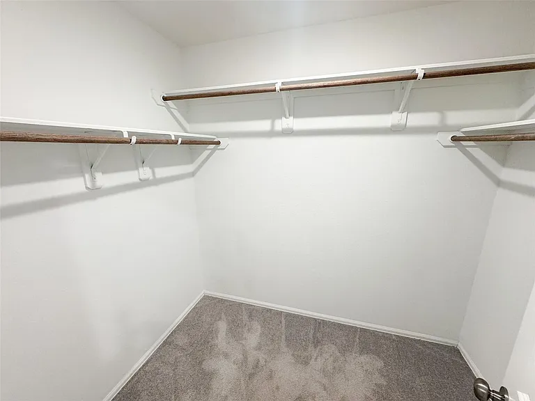 1411 Las Cuevas Dr — Photo 14