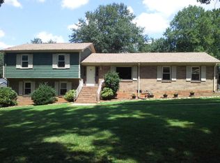 134 W Forest Dr, Spartanburg, SC 29301