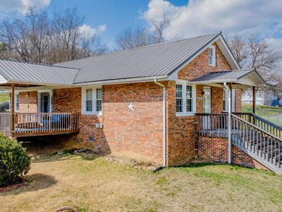 1620 Clouds Ford Rd, Kingsport, TN, 37665