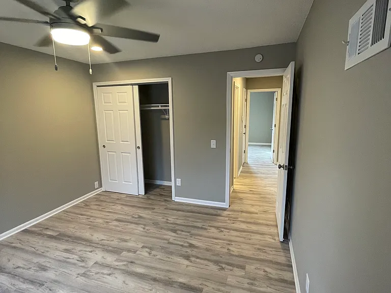 1015 N Jan Mar Dr — Photo 12