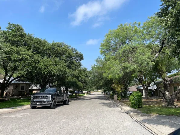 5407 Princess Diane St, San Antonio, TX 78229