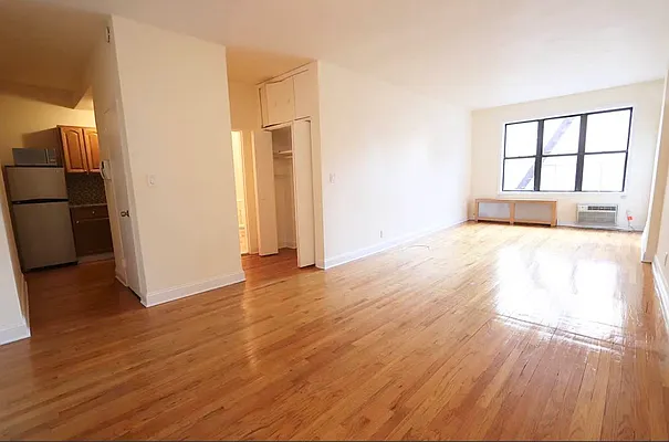 Rented by Douglas Elliman | media 6