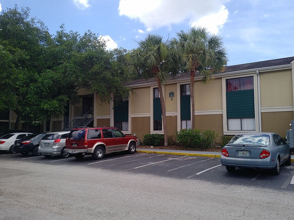 1st image of 7606 Pinery Way APT B