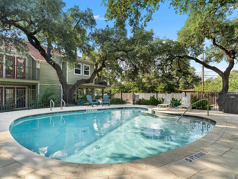3601 Menchaca Rd #110 — Photo 37