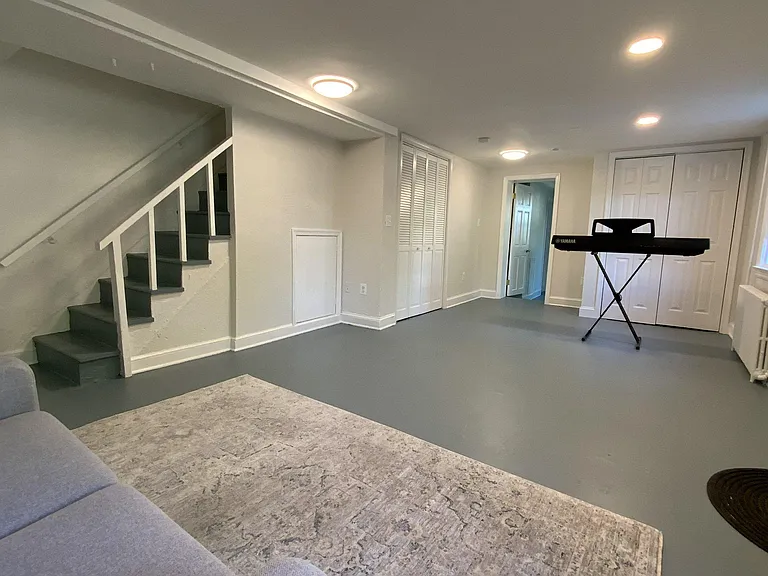 1772 E St NE — Photo 19