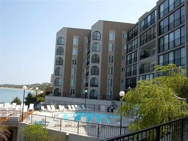 1st image of 103 W Dixon Ave APT 409