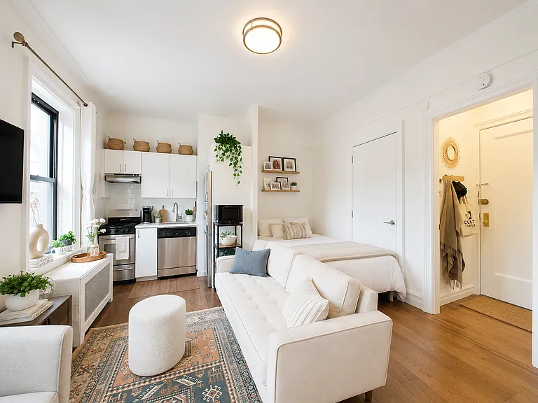 26 Grove St #4D — Photo 2