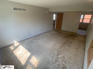7409 Olian Dr APT 1, Hazelwood, MO 63042