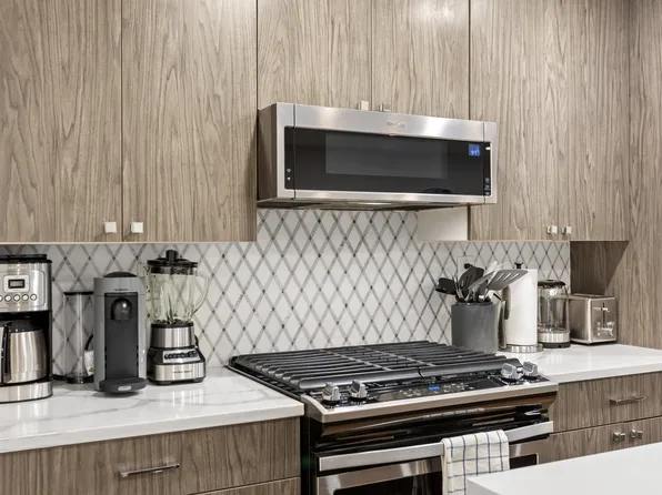 528 West 175th Street image 19 of 35