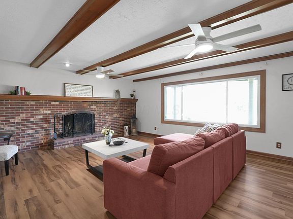 5th image of 2318 Pawnee Dr