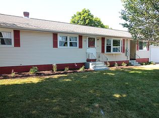 157 Sheehan Dr, Holyoke, MA 01040