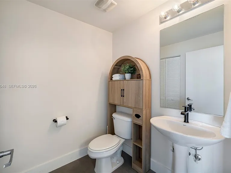 888 Biscayne Blvd #3111 — Photo 14