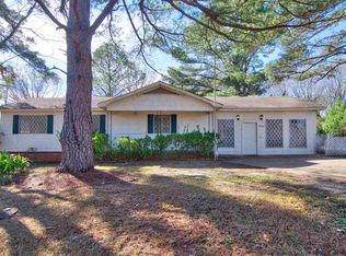4561 Whitehaven Dr, Jackson, MS 39204