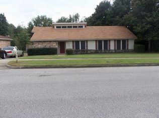 6521 Gaslight Ln N, Mobile, AL 36695