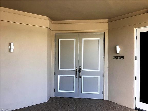 4th image of 909 10th St S APT 305