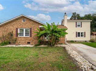 1232 New Born Ct, Chesapeake, VA 23322