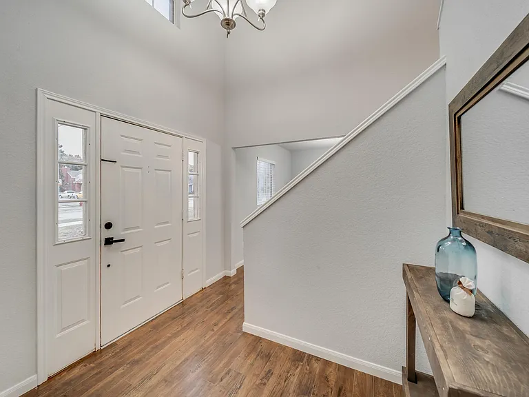 843 Sonora Ln — Photo 37