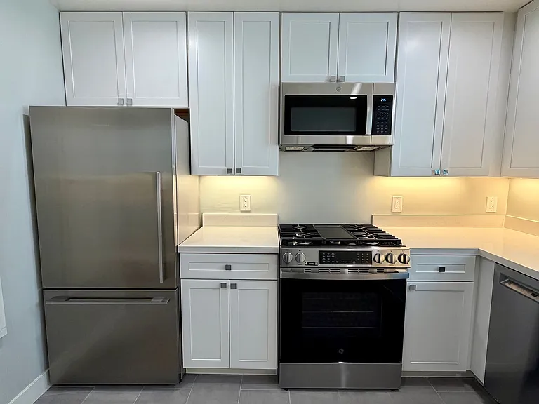 Laurel Oaks Apts — Photo 38
