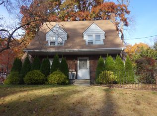 363 Churchill Rd, Teaneck, NJ 07666