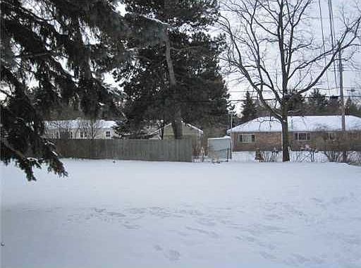 4th image of 1013 Darlington Ave
