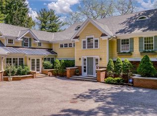 32899 Pinetree Rd, Pepper Pike, OH 44124