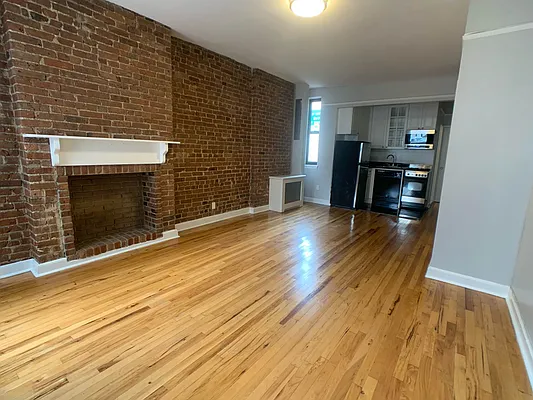 Rented by Corcoran | media 21