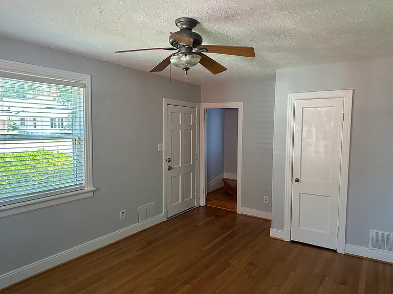 4403 Patterson Ave — Photo 7