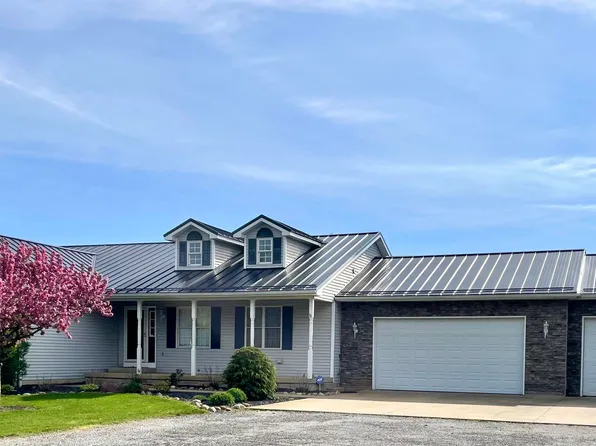 16266 Muckshaw Rd, Argos, IN 46501