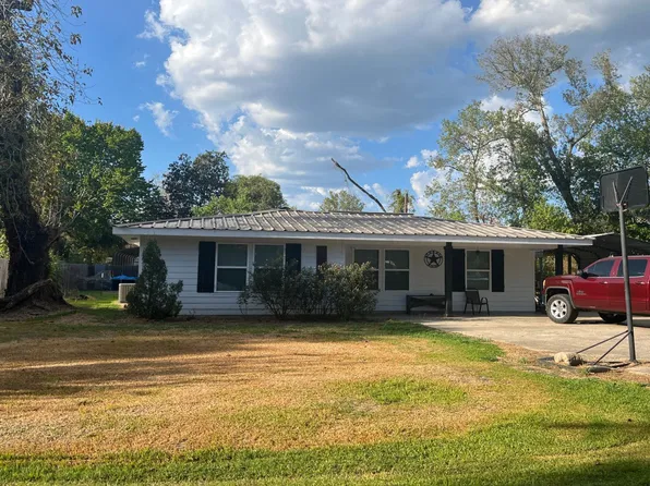 131 County Road 2364, Liberty, TX 77575