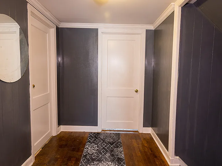 30 Florence Ave — Photo 36
