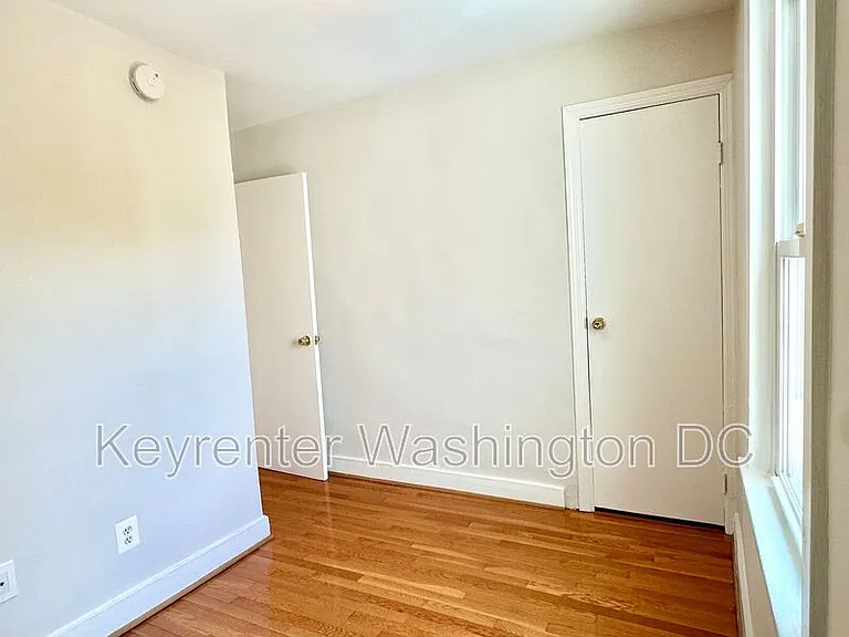 1528 8th St NW — Photo 24