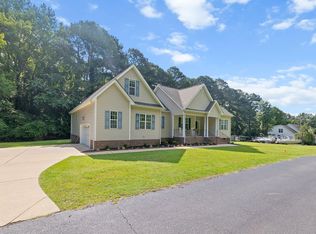 140 Lee Ln, Smithfield, NC 27577