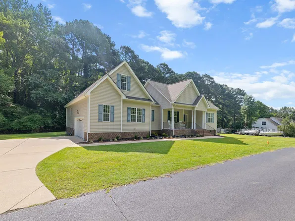 140 Lee Ln, Smithfield, NC 27577