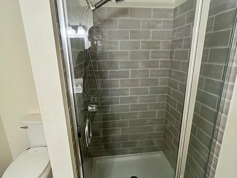 2112 E Vista Way #27 — Photo 27