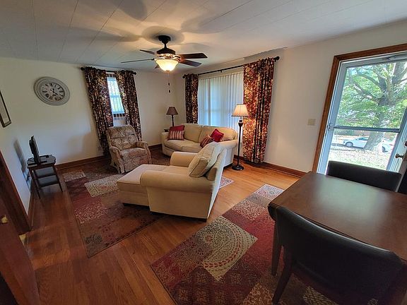 4th image of 177 S Edgewood Dr