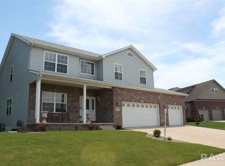 10608 N Collett Dr, Peoria, IL 61615